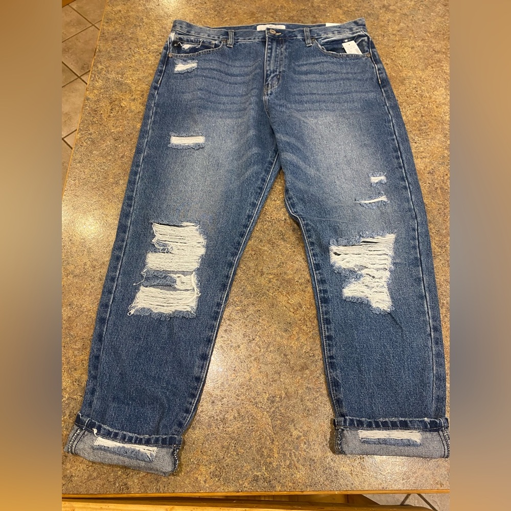 NWT KanCan Distressed mom jeans